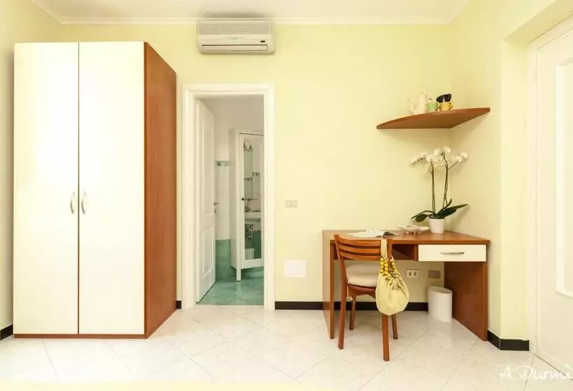 پانسیون A Durmì