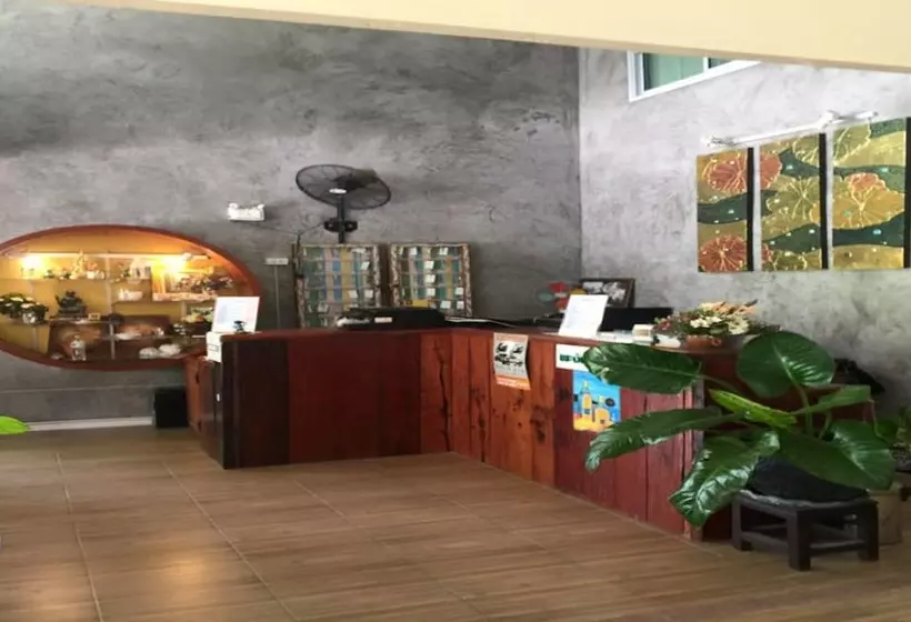 Phangan Barsay Hostel