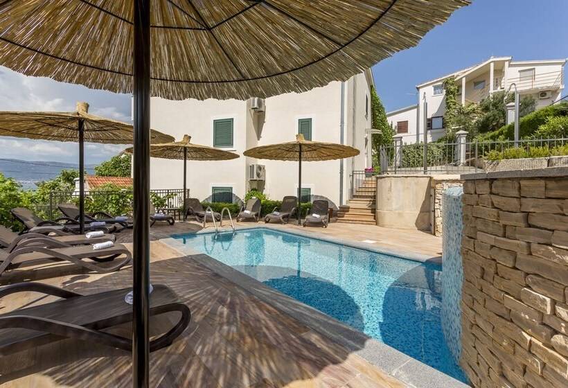 Apartament On The Wave Willa Salena