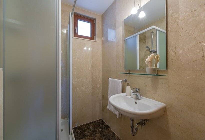 Apartament On The Wave Willa Salena