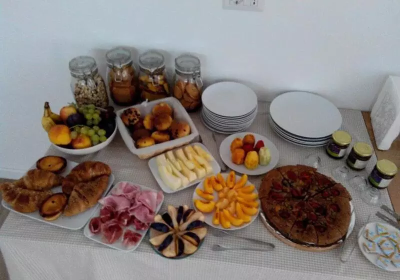 Bed and Breakfast La Casa Del Gelso Bianco