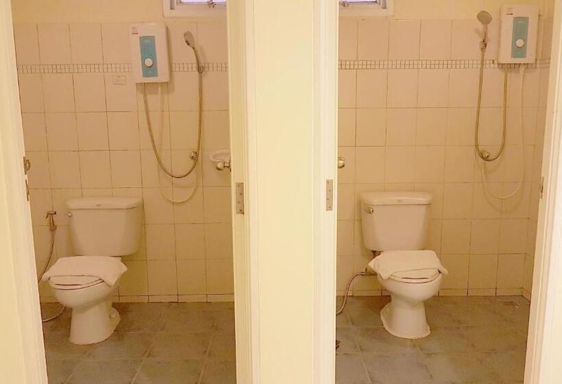 Brookside Valley Resort