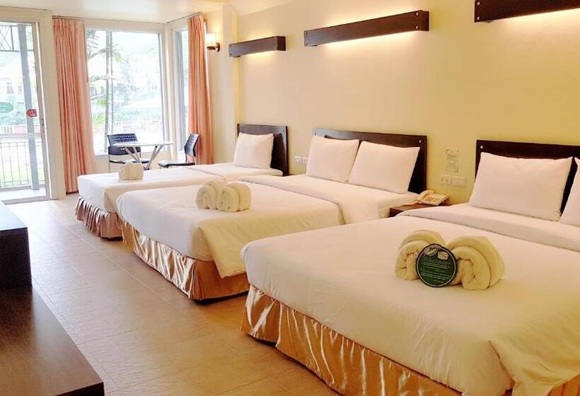 Brookside Valley Resort