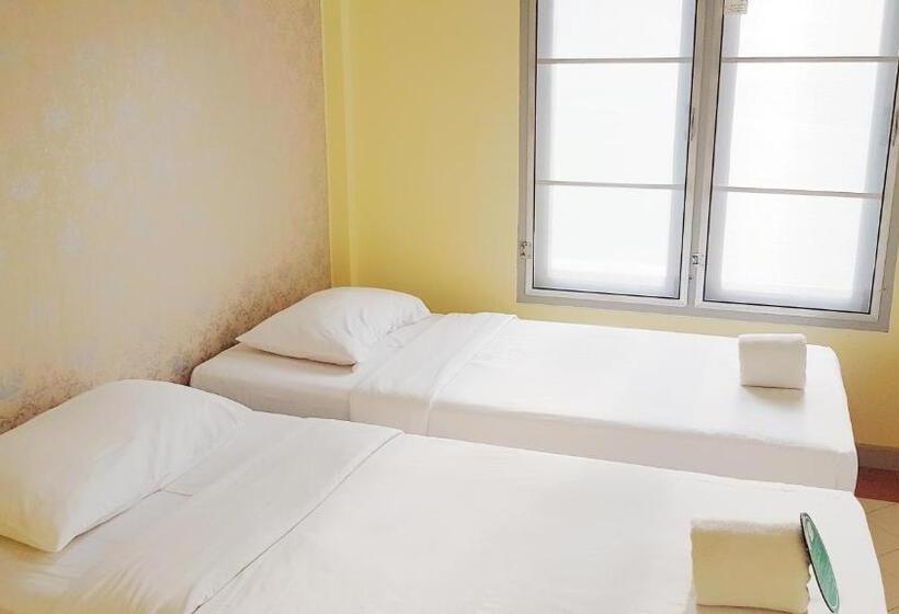 Brookside Valley Resort