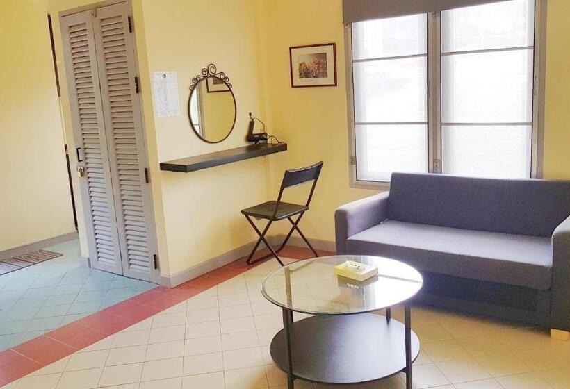 Brookside Valley Resort