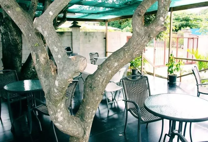 Citi Serviced Apartments And Motel