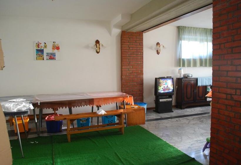 호텔 Albergo Smeraldo