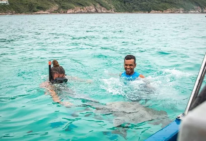 هتل Alunan Resort All Inclusive