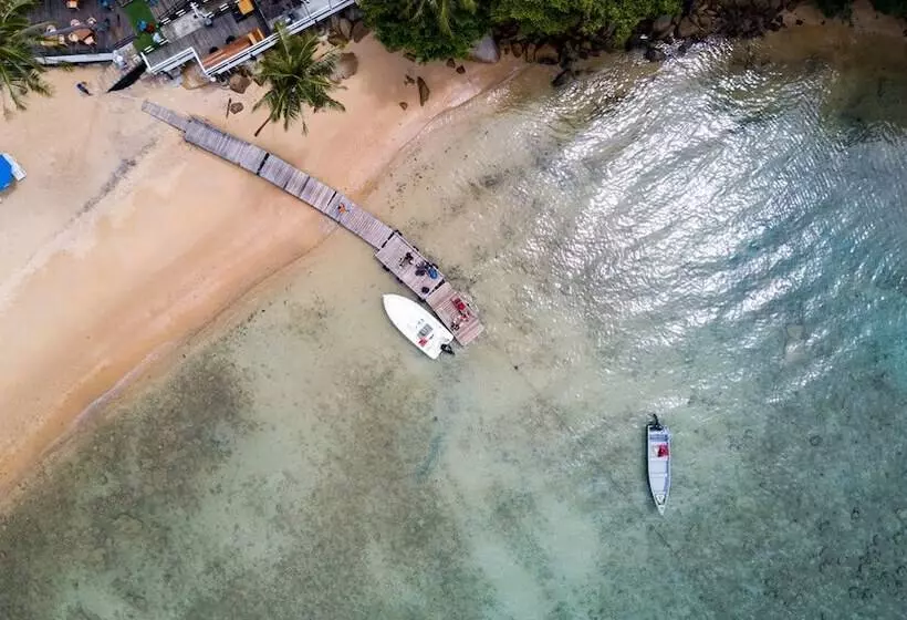 هتل Alunan Resort All Inclusive