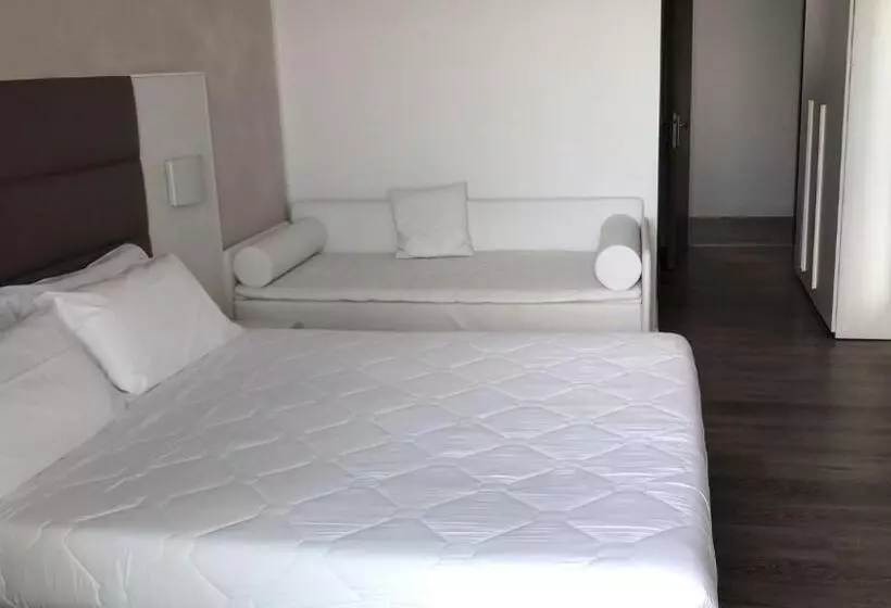 Hotelli Columbia & Ninfea