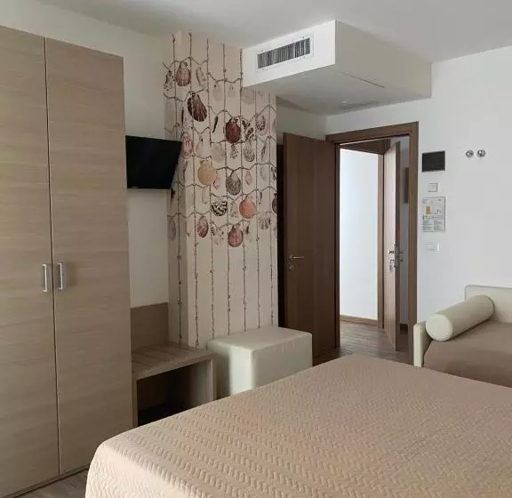 Hotelli Columbia & Ninfea