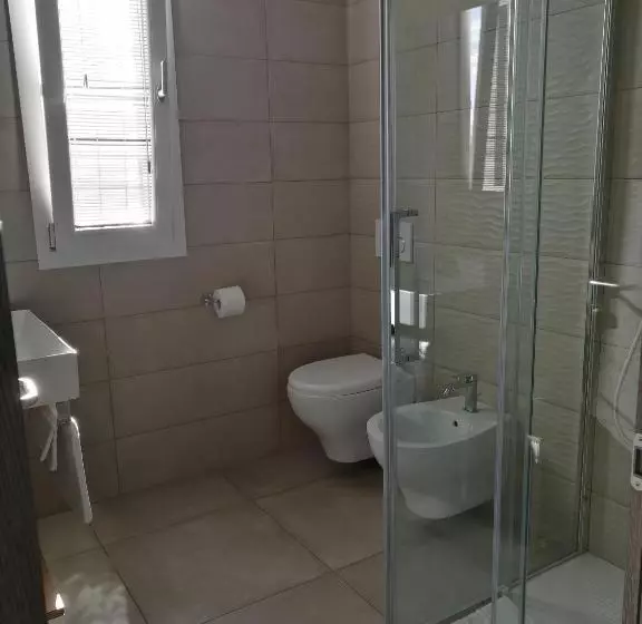 Hotelli Columbia & Ninfea