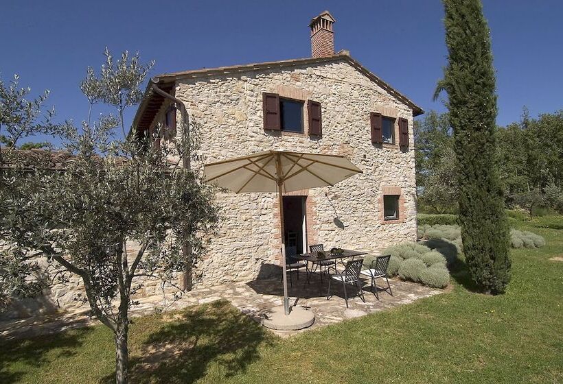 فندق Il Colombaio Di Cencio