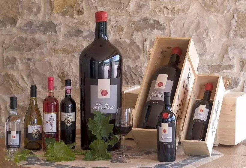 Отель Il Colombaio Di Cencio