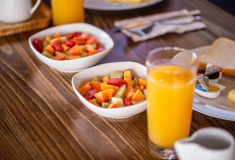 בית מלון כפרי Luxury Beach Condo Cabarete