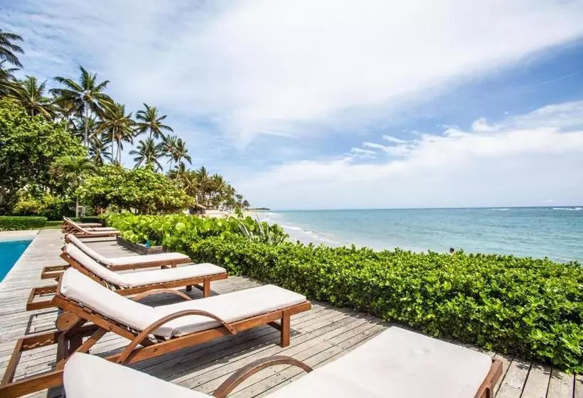 ホテル Luxury Beach Condo Cabarete