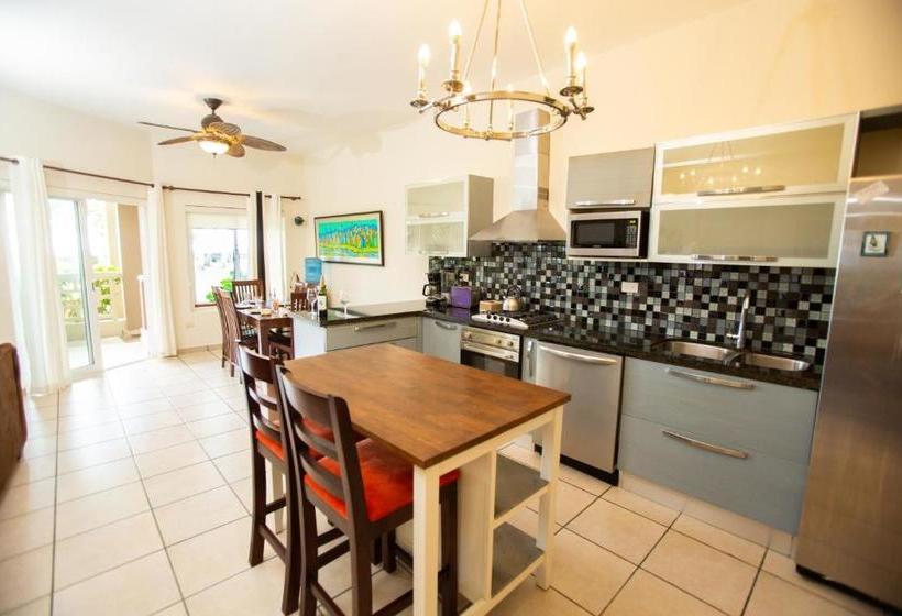 בית מלון כפרי Luxury Beach Condo Cabarete