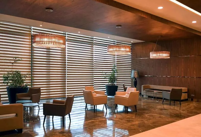 Mercure Istanbul West Hotel & Convention Center