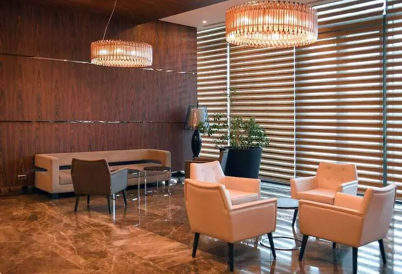 Mercure Istanbul West Hotel & Convention Center