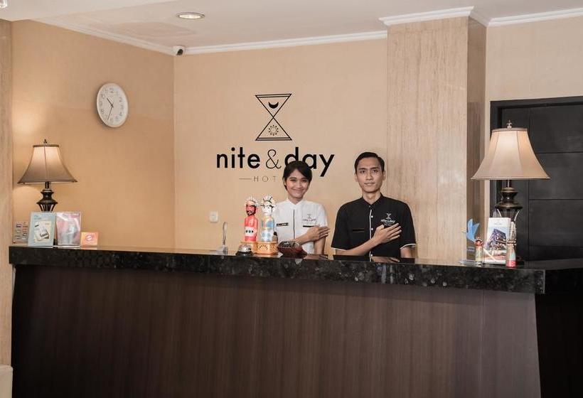 ホテル Nite And Day Jakarta Roxy