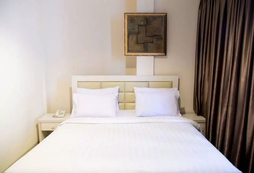 هتل Nite And Day Jakarta Roxy