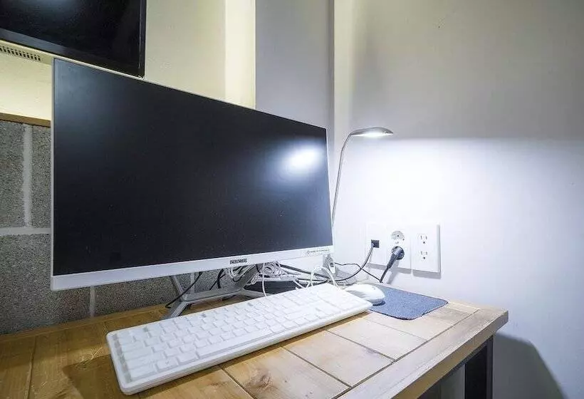 Hound Hotel Changwon Terminal