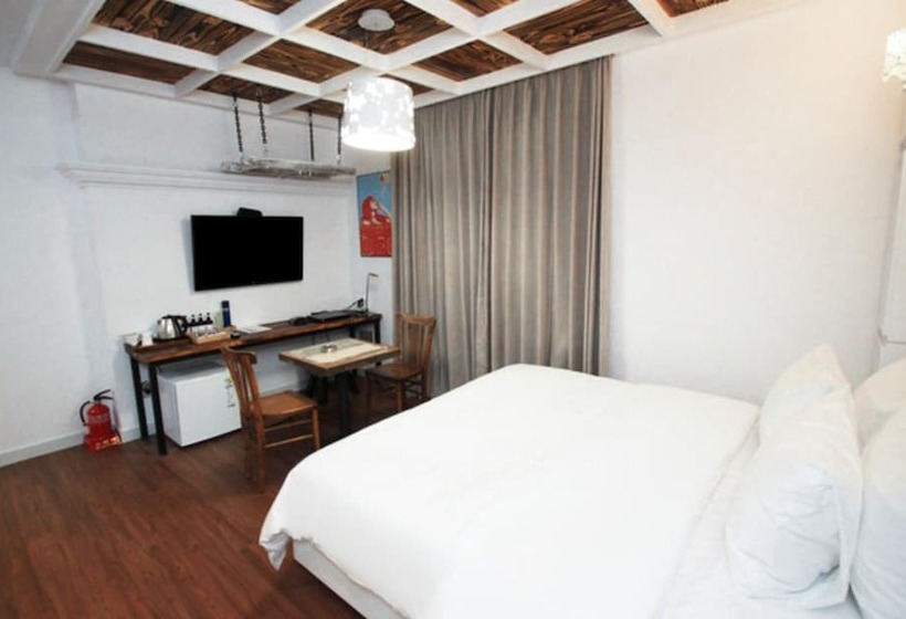 Hound Hotel Changwon Terminal