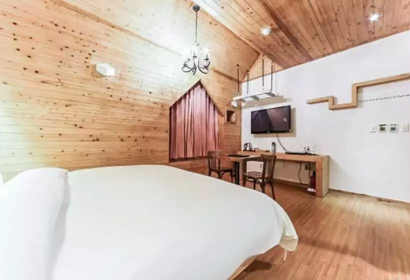 Hound Hotel Changwon Terminal