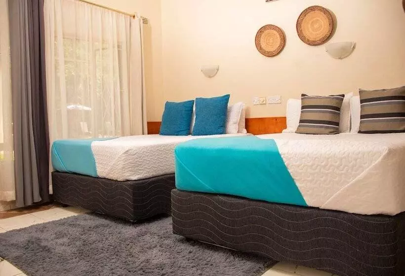 هتل Wild Trekkers Lodge