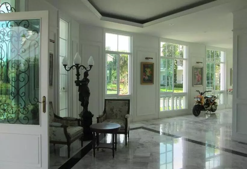 Kensington English Garden Resort Khaoyai