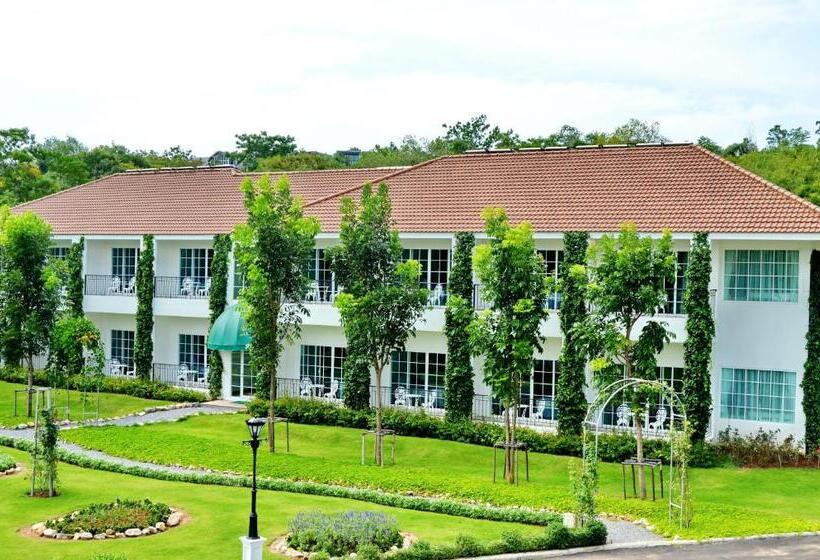 Kensington English Garden Resort Khaoyai