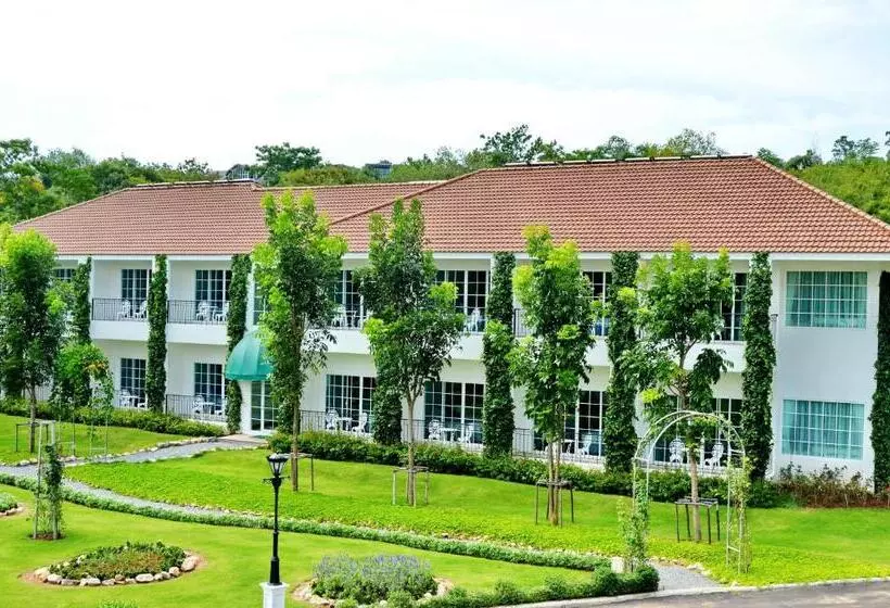 Kensington English Garden Resort Khaoyai