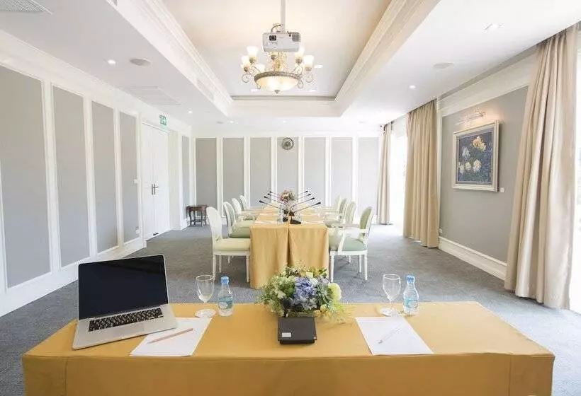 Kensington English Garden Resort Khaoyai