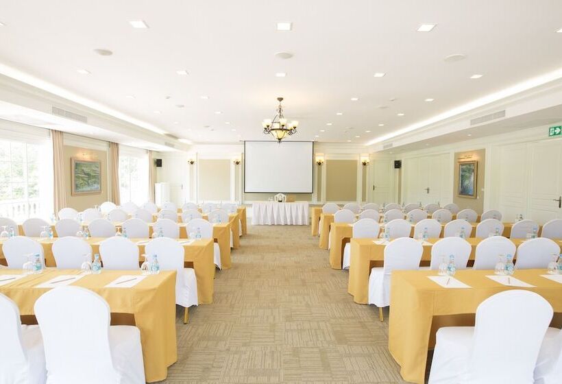 Kensington English Garden Resort Khaoyai