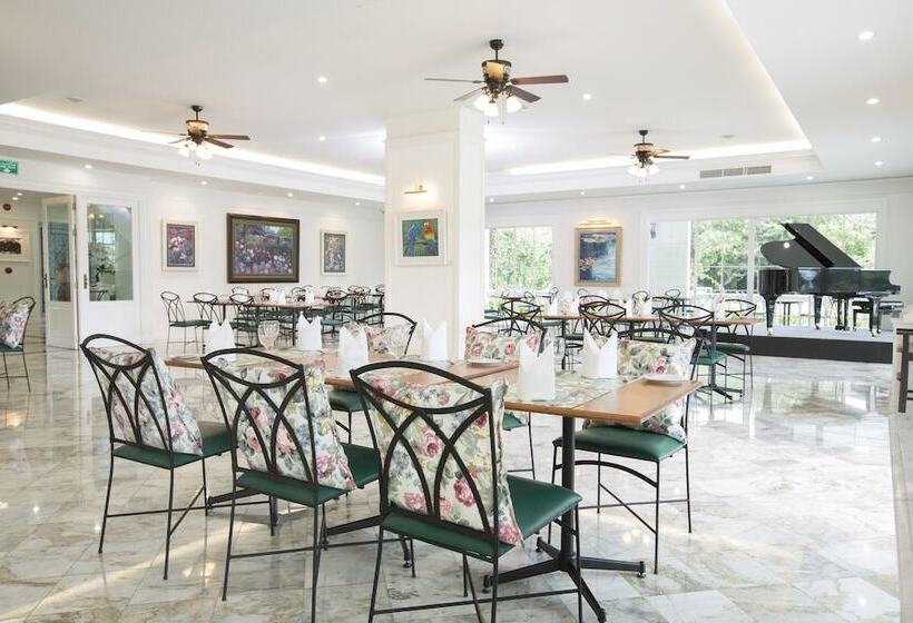 Kensington English Garden Resort Khaoyai