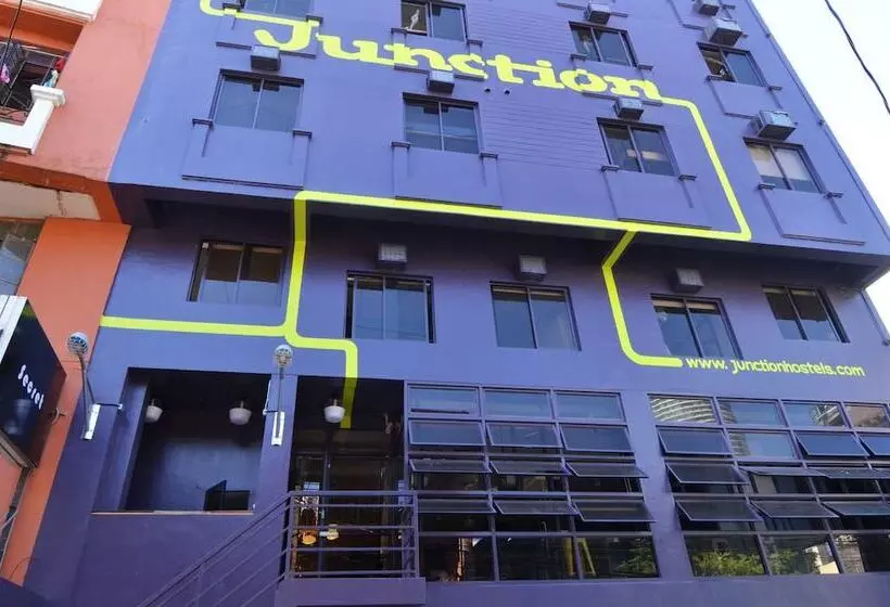 Spot On Junction Hostel