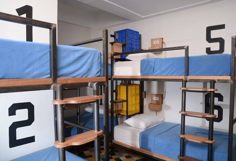 Spot On Junction Hostel