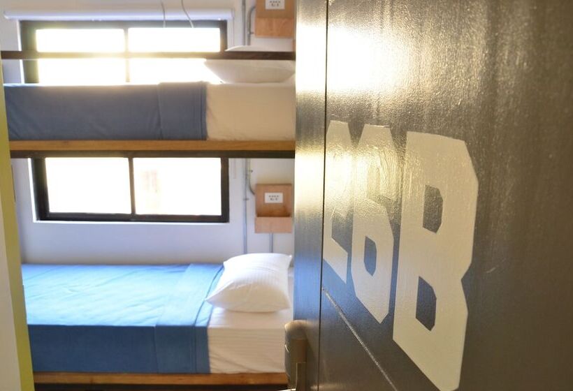 Spot On Junction Hostel