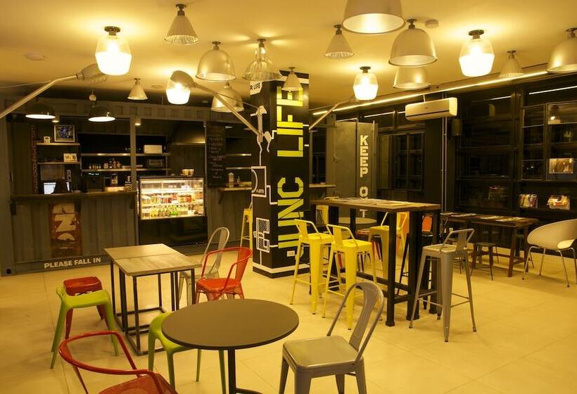 Spot On Junction Hostel