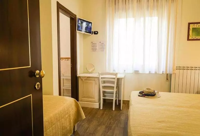 Пансион Mamaral