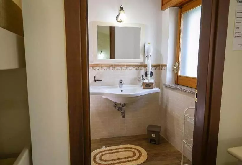 Пансион Mamaral