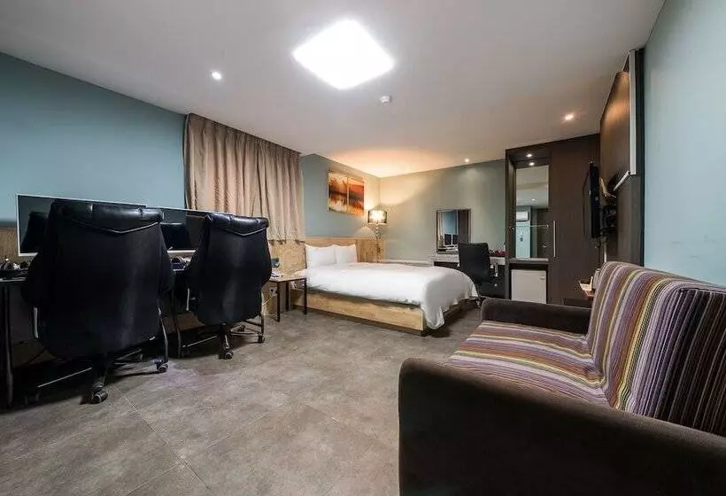 Suwon Hotel Pacific 37