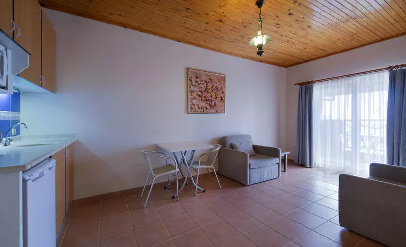 Villa Moonflower Aparts & Suites