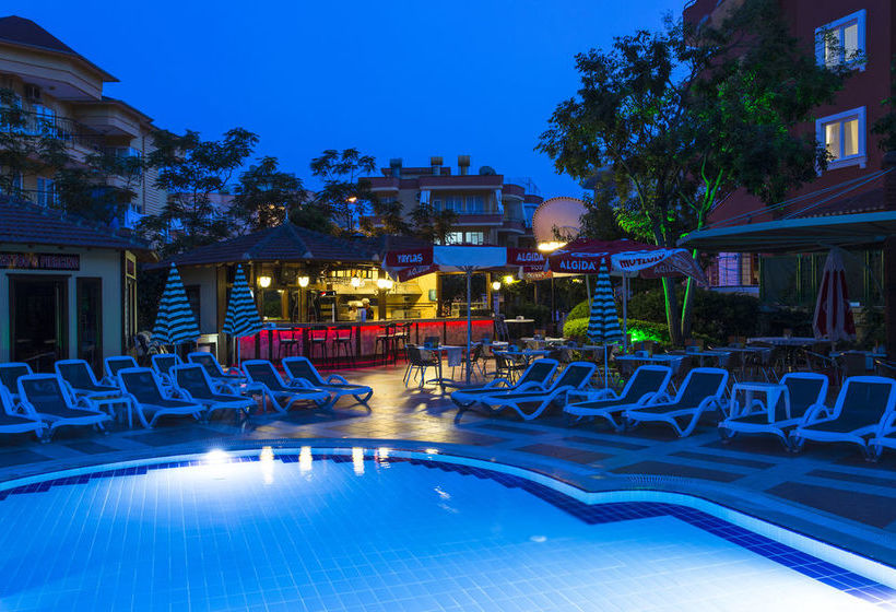 Villa Moonflower Aparts & Suites