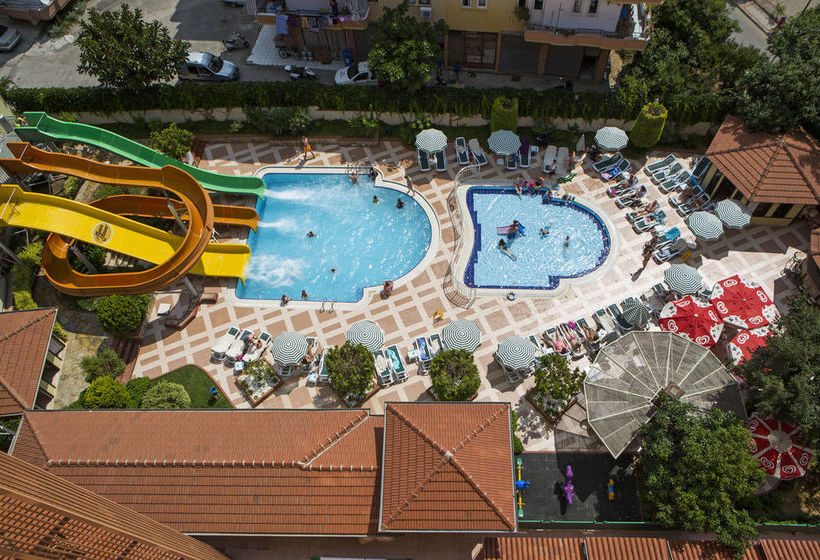 Villa Moonflower Aparts & Suites