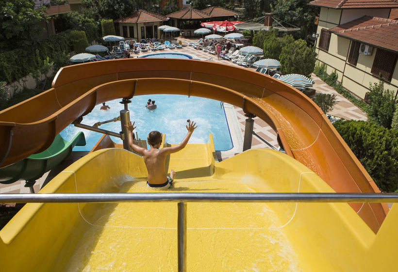 Villa Moonflower Aparts & Suites