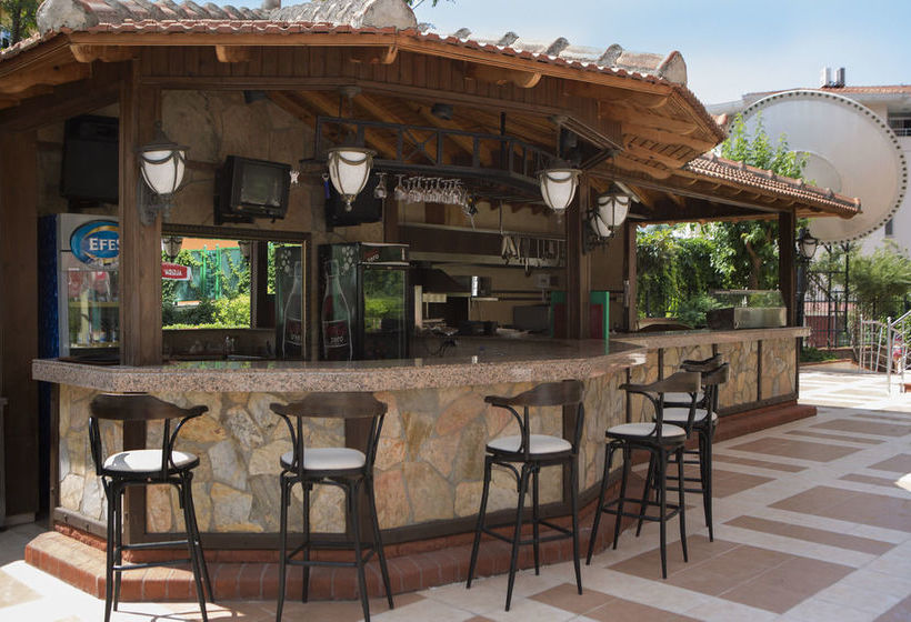 Villa Moonflower Aparts & Suites