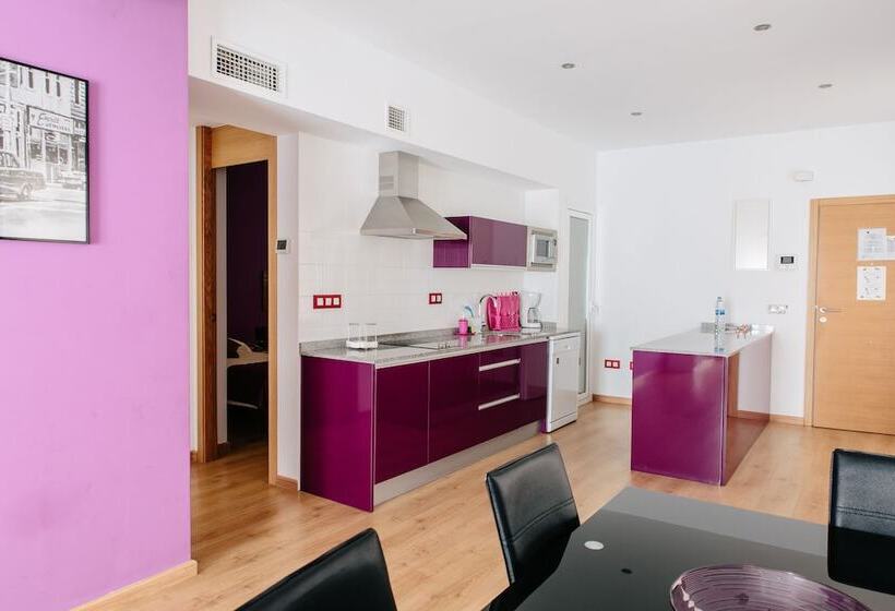 Apartamentos Tito San Agustin