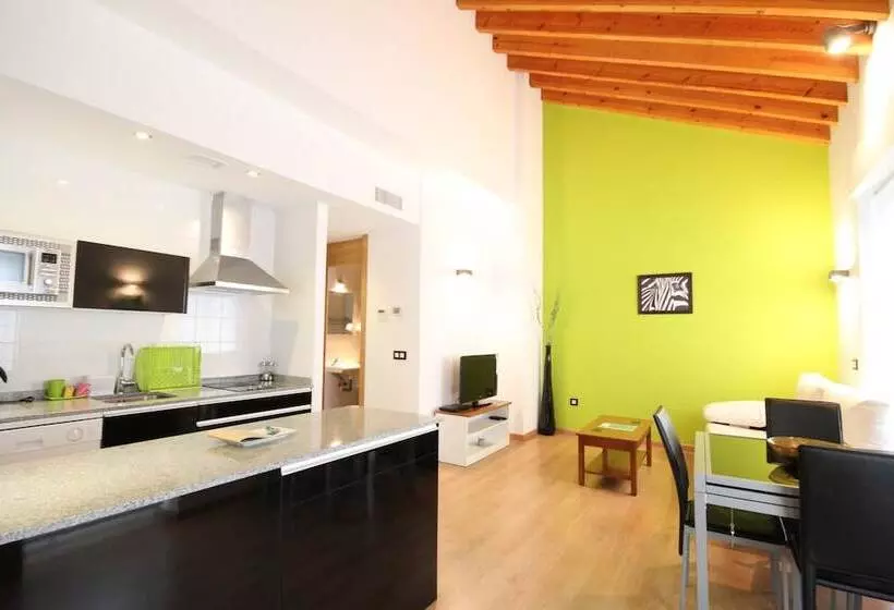 Apartamentos Tito San Agustin