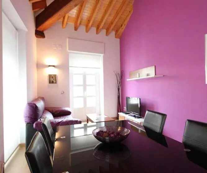 Apartamentos Tito San Agustin